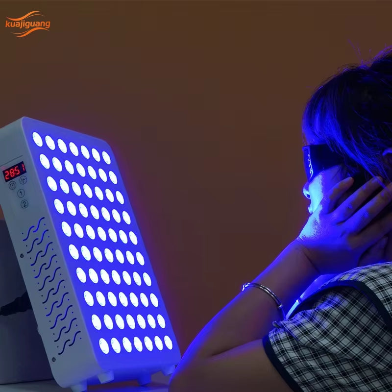 SpectraPulse 70 LED Light Therapy Panel